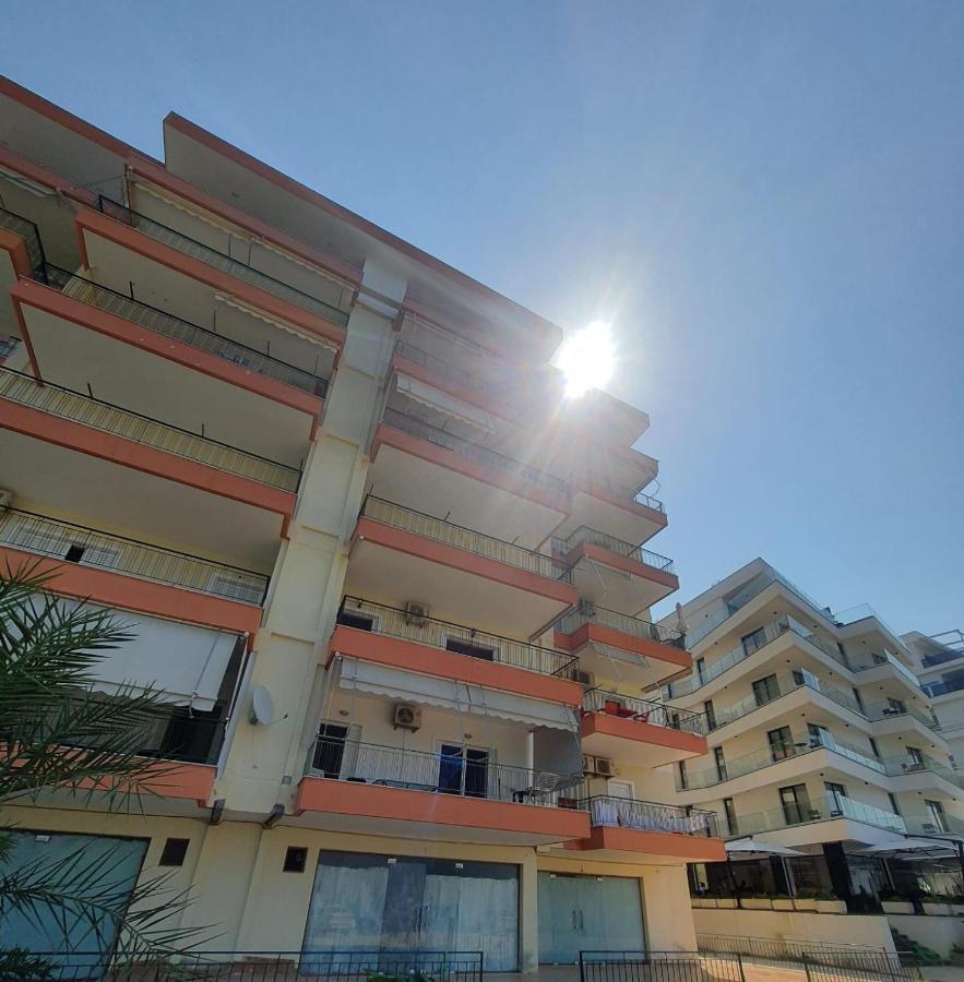 Lovely 3-Bedroom Apartment Rei Saranda Zewnętrze zdjęcie
