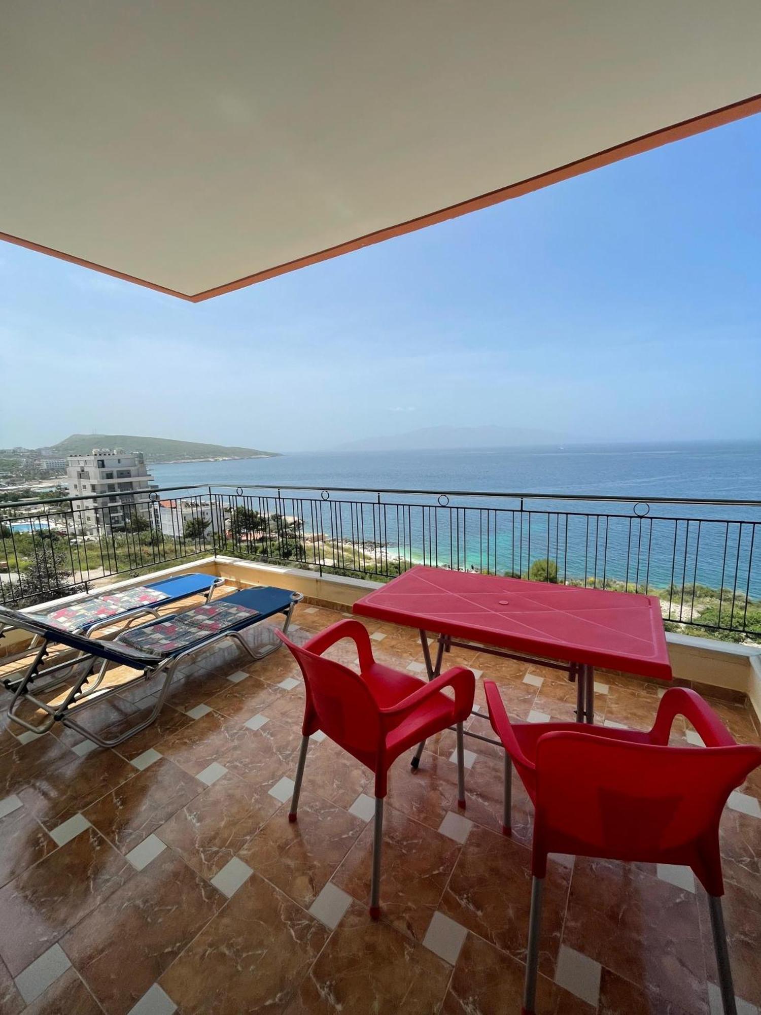 Lovely 3-Bedroom Apartment Rei Saranda Zewnętrze zdjęcie